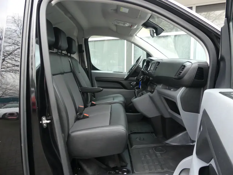 Opel Vivaro 1.5 CDTI L2H1 Edition, Trekhaak, Camera, Navigatie, AppleCarplay/Android Auto Airco, Trekhaak,  Navigatie, Achteruitrijcamera afbeelding 11