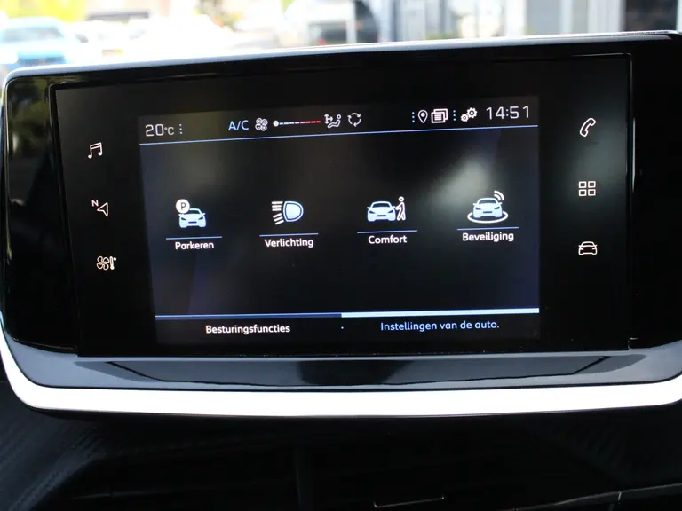 Peugeot 208 Active 1.2 PureTech 75PK Navigatie, Cruise Controle, Aplle Carplay/Android Auto, Parkeerhulp achter afbeelding 25