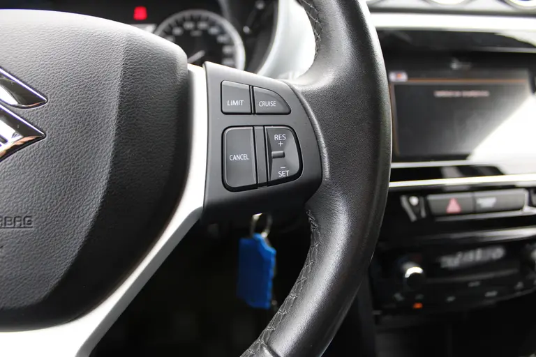 Suzuki Vitara 1.6 Exclusive, 1e Eig. Dealer onderhouden, Navigatie, Bull-Bar en Side-Bars, afbeelding 23