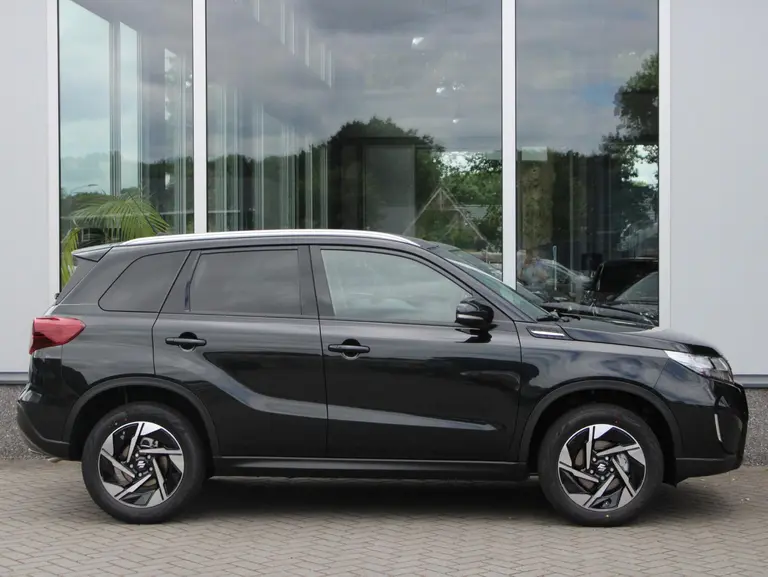Suzuki Vitara 1.5 Hybrid Style afbeelding 12