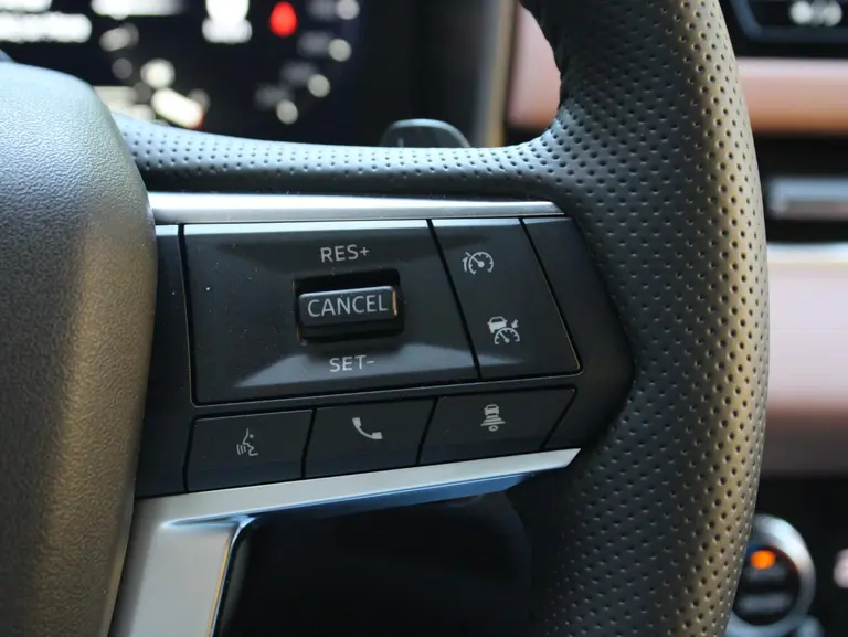 Mitsubishi Outlander 2.4 PHEV Instyle+ Lederen Interieur, Elektrisch Glazen Panoramadak, Stoelventilatie, Yamaha Audio afbeelding 44