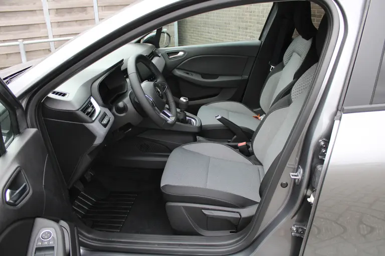 Mitsubishi Colt 1.0T MT Intense Cruise/Climate control, 16"LM velgen, Camera, Apple Carplay/Andr.auto, Parkeersensoren V+A, afbeelding 9
