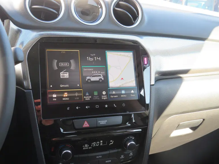Suzuki Vitara 1.4 Boosterjet Style Smart Hybrid, Trekhaak, ORG Treeplanken, Draadloos Carplay, ZEER COMPLEET! afbeelding 15
