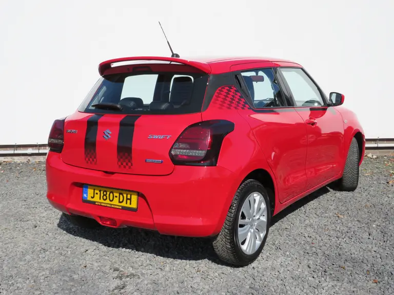 Suzuki Swift 1.2 Comfort Smart Hybrid, Dealer onderhouden, Alcantara bekleding en Dakspoiler afbeelding 3