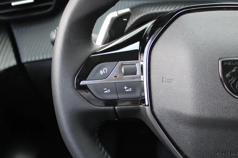 Peugeot 208 Hybrid 100 e-DCS6 Allure Automaat, Navigatie, Applecarpl./Andr. Auto, Achteruitrijcamera, CruiseControl afbeelding 15