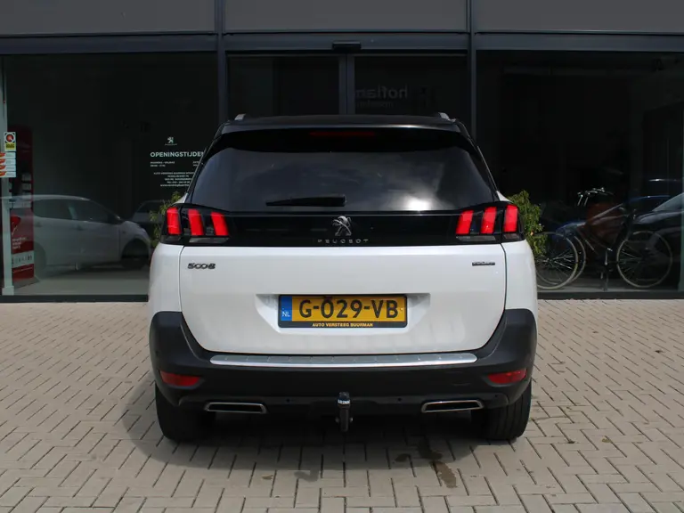 Peugeot 5008 1.2 PureTech 130PK Blue Lease GT-Line Trekhaak, Elektrische achterklep en Navigatie afbeelding 11