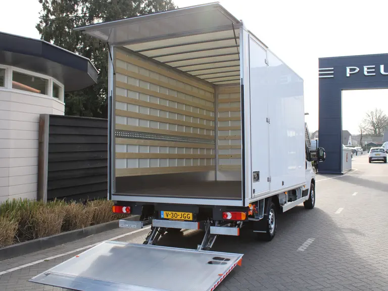 Peugeot Boxer 2.2 BlueHDi 140PK L4 3.5t Citybox Bakwagen/Laadbak/Citybox Navigatie, LED Koplampen, Laadklep, Draadloze Telefoonlader afbeelding 10