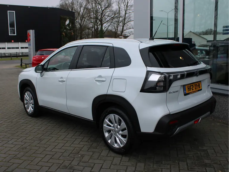 Suzuki S-Cross 1.4 Boosterjet Select Smart Hybrid Multimediasysteem, Adaptive cruise control, Climate control, Stoelverwarming, Parkeercamera afbeelding 19