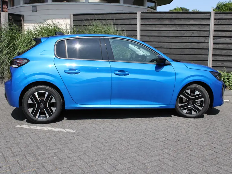 Peugeot 208 Allure 1.2 PureTech 100PK Navigatie, Camera achter, Apple Carplay/Android auto afbeelding 8