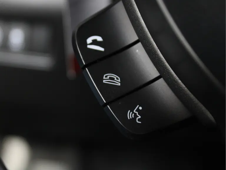 Suzuki Swift 1.2 Style Smart Hybrid Automaat Navigatie, Adaptieve Cruise en Climate Control, Achteruitrijcamera afbeelding 34