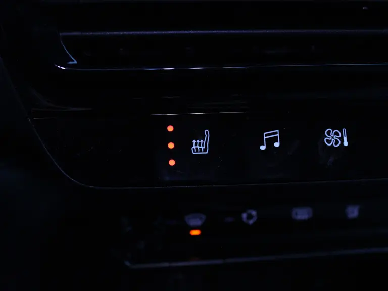 Citroën C5 Aircross 1.2 Hybrid 136PK ë-Series Automaat Navigatie, Achteruitrijcamera, Keyless Entry & Start, Parkeersensoren, Stoelverwarming afbeelding 32