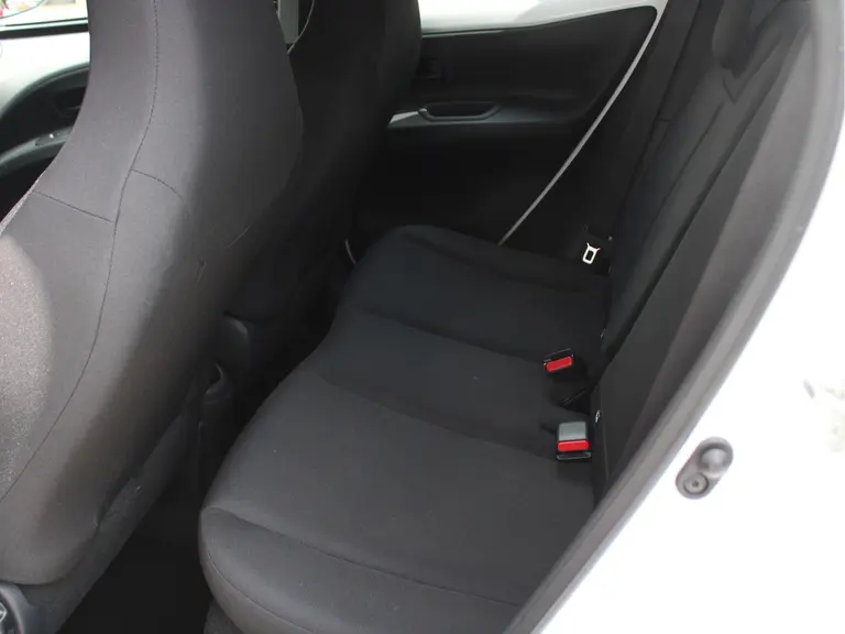 Toyota Aygo X 1.0 VVT-i MT Adaptieve Cruise Control, Airco, Hill Hold Functie, Elektrische Ramen Voor afbeelding 8