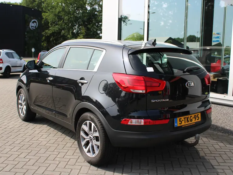 Kia Sportage 1.6 GDI BusinessLine Trekhaak, Navigatie, Cruise control, Climate control afbeelding 26