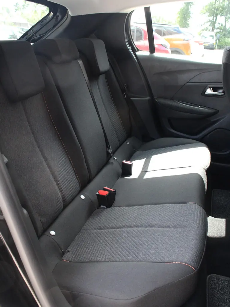 Peugeot 208 1.2 PureTech 75 Style afbeelding 25