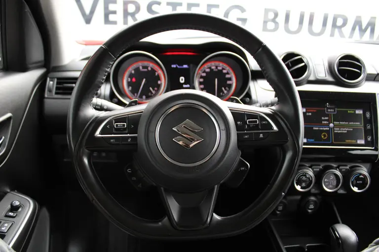 Suzuki Swift 1.2 Style Smart Hybrid CVT Automaat Navigatie, Cruise Control Adaptief, Stoelverwarming, Achteruitrijcamera, Parkeersensoren Achter afbeelding 26