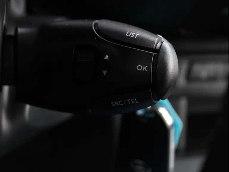Toyota ProAce Long Worker 2.0 D-4D 180PK Prof 3-Zits Automaat Trekhaak, Zijschuifdeuren L&R, Navigatie, Achteruitrijcamera, Parkeersensoren Voor en Achter afbeelding 27