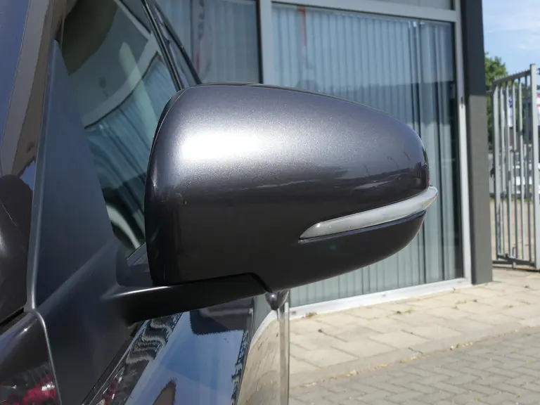 Suzuki Vitara Style 6 Jaar fabrieksgarantie! Nieuw uit voorraad leverbaar! afbeelding 27