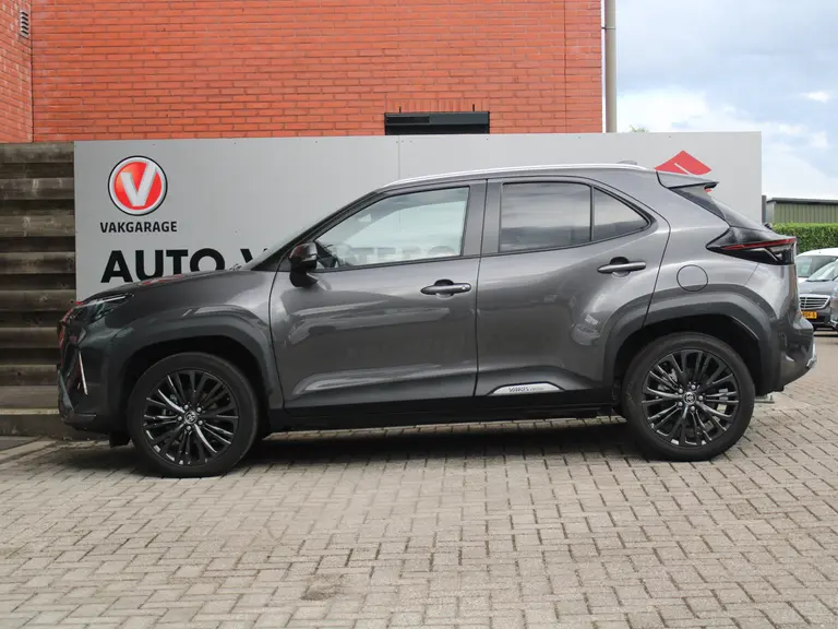 Toyota Yaris Cross 1.5 Hybrid Adventure Trekhaak, JBL Audio, Head-up Display, Elektrische Achterklep, Stuur- en Stoelverwarming afbeelding 13