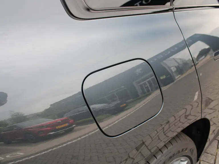 Leapmotor C10 REEV Design 28.4 kWh Camera systeem rondom, Stoelverwarming/koeling, Panoramadak, Navigatie afbeelding 15