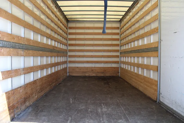 Volkswagen Crafter 46 2.0 TDI Bakwagen met Laadklep, 19m3 Airco, Achteruitrijcamera, Trekhaak afbeelding 16