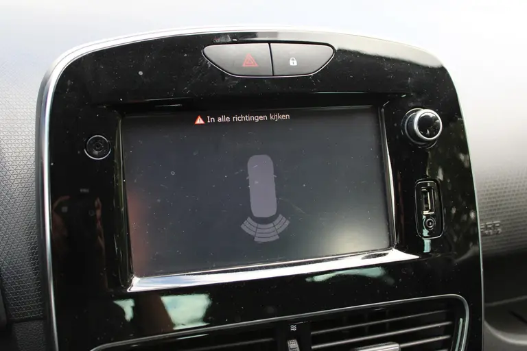 Renault Clio 0.9 TCe Limited , Cruise Control en Navigatie en maar 54000 km!! afbeelding 24