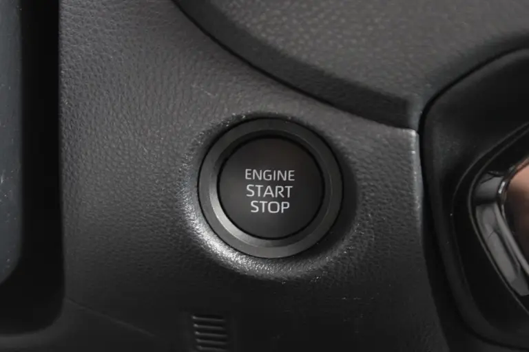 Toyota Aygo X 1.0 VVT-i S-CVT Pulse Automaat Achteruitrijcamera, Parkeersensoren Voor en Achter, Cruise Control Adaptief, Stoelverwarming afbeelding 8