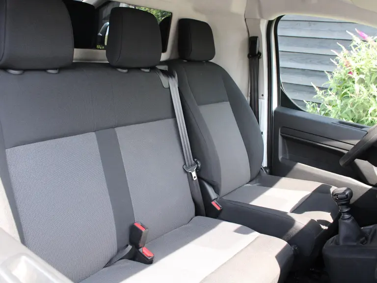 Peugeot Expert 2.0 BlueHDi 145PK L2 Trekhaak, Navigatie, Achteruitrijcamera, Cruise Control, Airco afbeelding 13