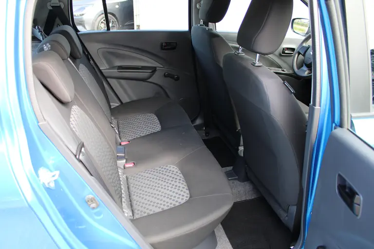 Suzuki Celerio 1.0 Comfort, Dealer onderhouden Airco en Bluetooth afbeelding 11