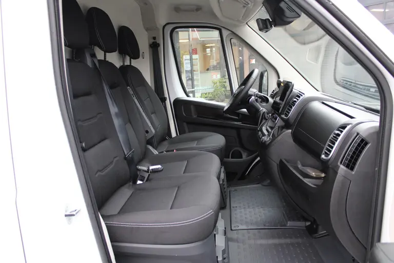 Citroën Jumper 2.2 BlueHDi 140 S&S L2H2 3.5t Automaat uit voorraad leverbaar! Navigatie, Camera, Parkeersensoren, verzwaarde veren, afbeelding 30