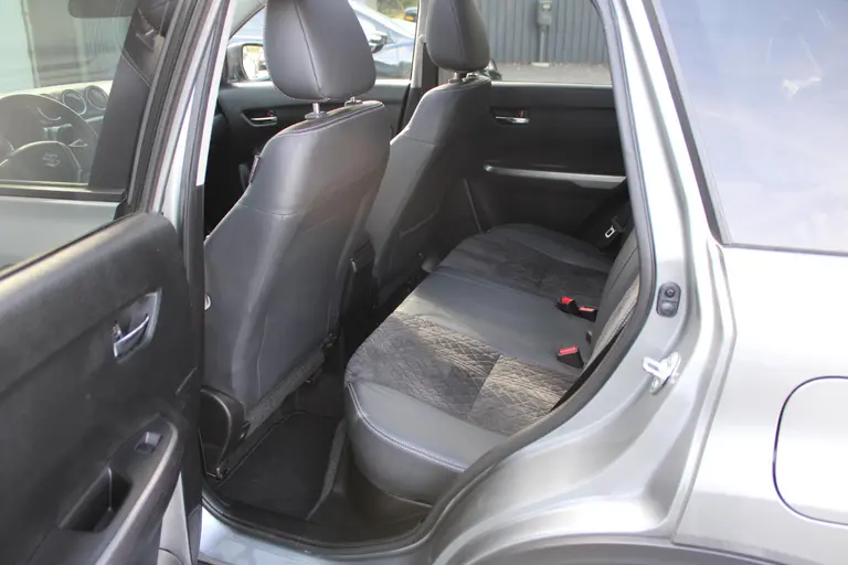 Suzuki Vitara 1.4 Boosterjet AllGrip Stijl Automaat Panoramadak, Style afbeelding 13