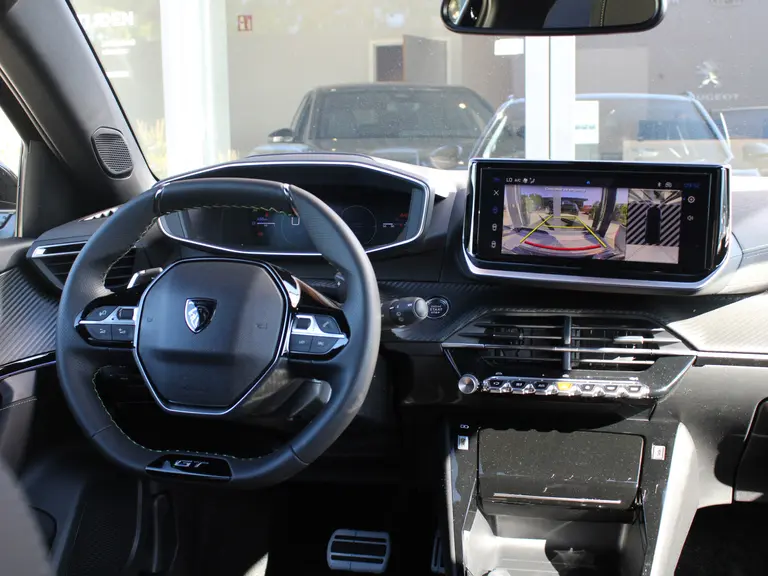 Peugeot 2008 1.2 Hybrid 145PK GT 360 camera, Lichtmetalen velgen, Parkeerhulp voor & achter, Cruise Control afbeelding 14