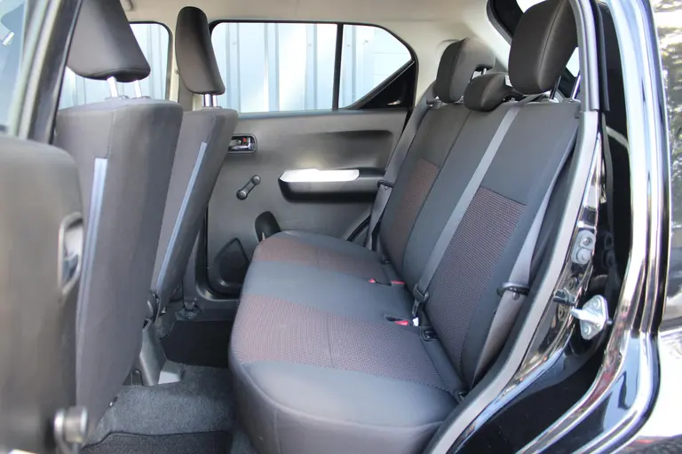 Suzuki Ignis 1.2 Comfort , Trekhaak en Dealer onderhouden! afbeelding 14