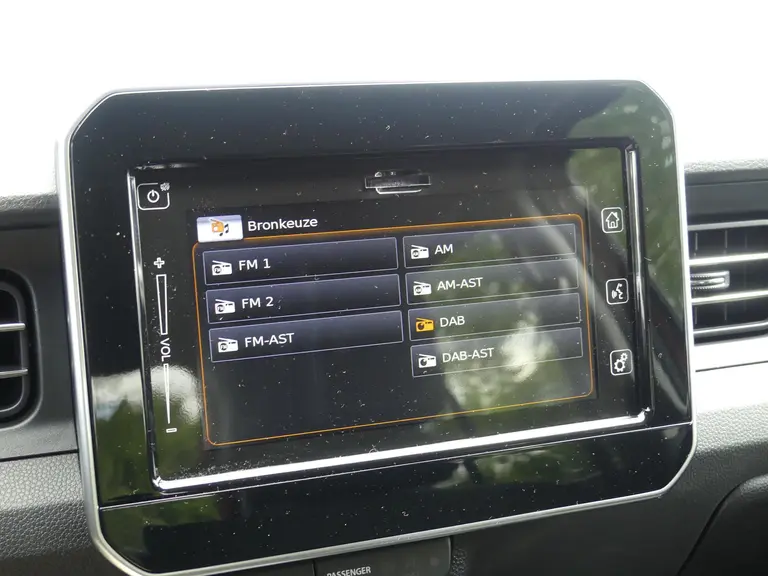 Suzuki Ignis 1.2 Smart Hybrid Select Automaat Achteruitrijcamera, Apple Carpl/Andr Auto, Stoelvw. afbeelding 18