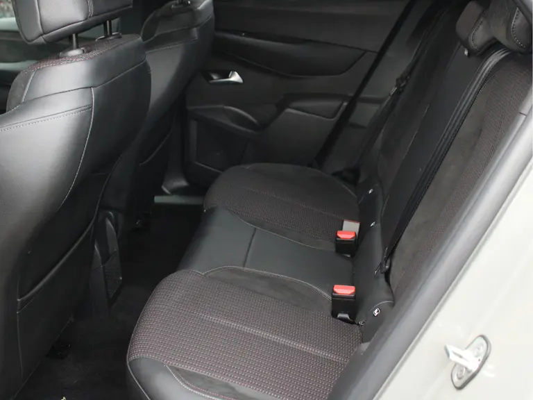 DS DS 3 1.2 PureTech Performance Line Automaat Microvezel Bekleding, Rondomzicht Camera, Cruise en Climate Control afbeelding 36