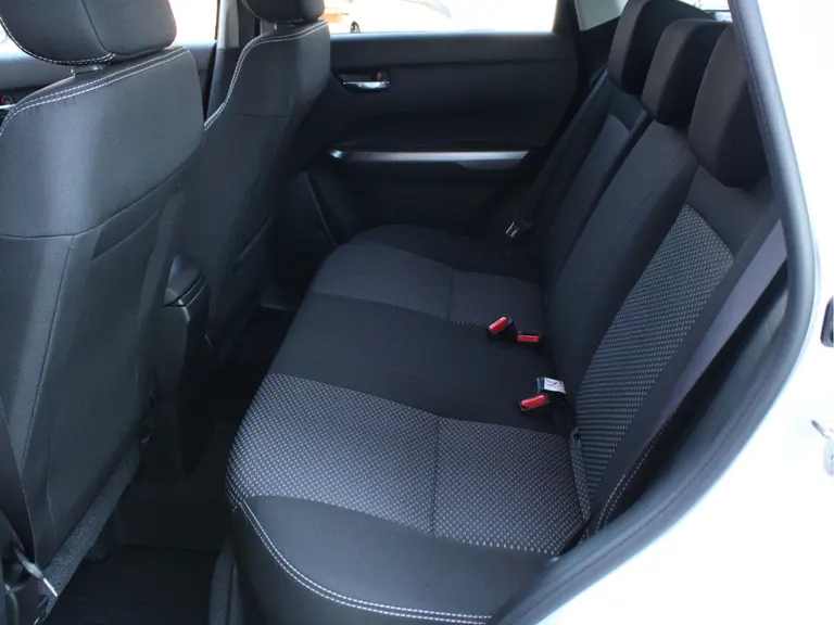 Suzuki Vitara 1.4 Boosterjet Select Smart Hybrid Adaptieve Cruise en Climate Control, Navigatie, Achteruitrijcamera afbeelding 35