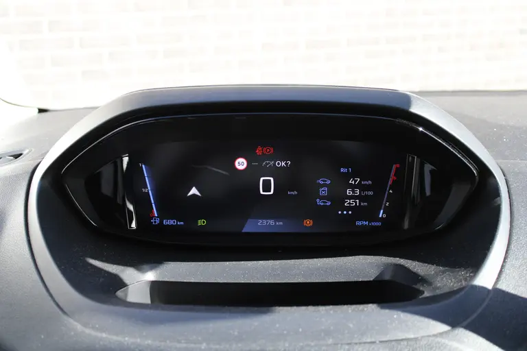 Peugeot Partner 1.5 BlueHDi 100PK S&S L1 Navigatie, Achteruitrijcamera, Trekhaak, Dab, Bluetooth, Parkeersensoren voor & achter afbeelding 20
