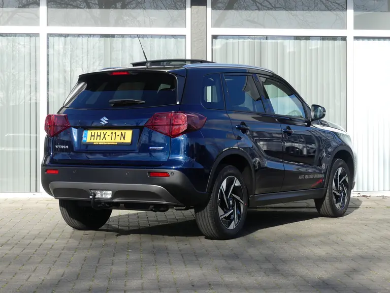 Suzuki Vitara 1.4 Boosterjet Style Smart Hybrid Panorama-dak, Trekhaak Schuif/Kanteldak, Navi, Bekleding half leder afbeelding 4