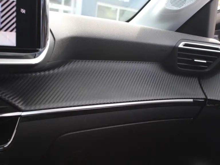 Peugeot 208 Allure 1.2 PureTech 100PK Navigatie, Rondomzichtcamera, Keyless, Parkeersensoren, Apple Carplay, Android Auto afbeelding 33