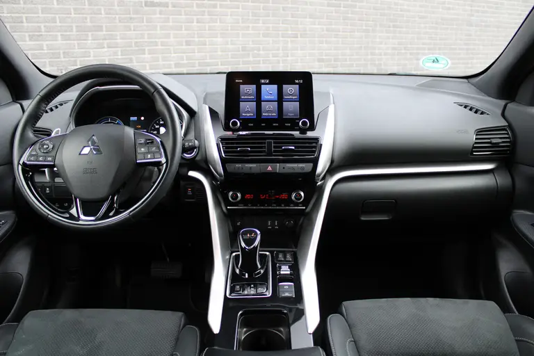 Mitsubishi Eclipse Cross 2.4 PHEV Executive Cruise/Climate control, Trekhaak, Navigatie, Apple Carplay/Android auto, Camera, afbeelding 11