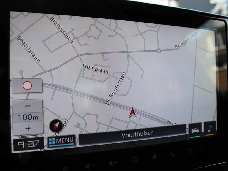 Suzuki Swift 1.2 Style Smart Hybrid 82PK 5DRS Navigatie, Parkeerhulp achter, Camera Achter, Lichtmetalen velgen afbeelding 16