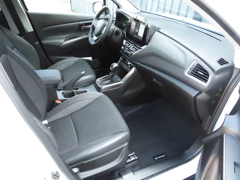 Suzuki S-Cross 1.5 Hybrid Style, 360 Camera, Parkeersensoren, Nieuw! afbeelding 12