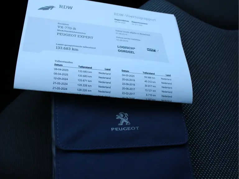 Peugeot Expert 227 1.6 HDI L1H1 Navteq 2, 3 Zitplaatsen Trekhaak, Navigatie, Cruise Control, Bluetooth, Airco afbeelding 10