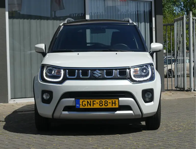 Suzuki Ignis 1.2 Smart Hybrid Style Navigatie, Achteruitrijcamera, Cruise Control afbeelding 31