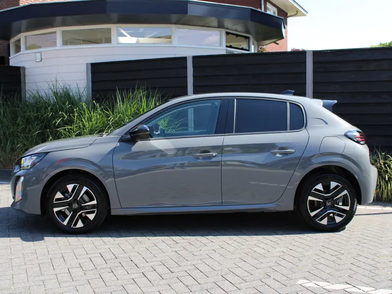 Peugeot 208 Allure 1.2 Hybrid 110PK e-DCS6 Automaat Navigatie, 360 camera, Lichtmetalen velgen, Parkeerhulp voor & achter, Cruise Control afbeelding 7