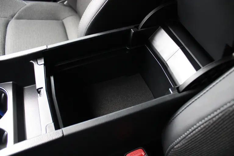Toyota Bz4x Dynamic 71 kWh Automaat 3-fase Stuurverwarming, Elektrische bestuurdersstoel, Navigatie, Rondomzicht camera afbeelding 27