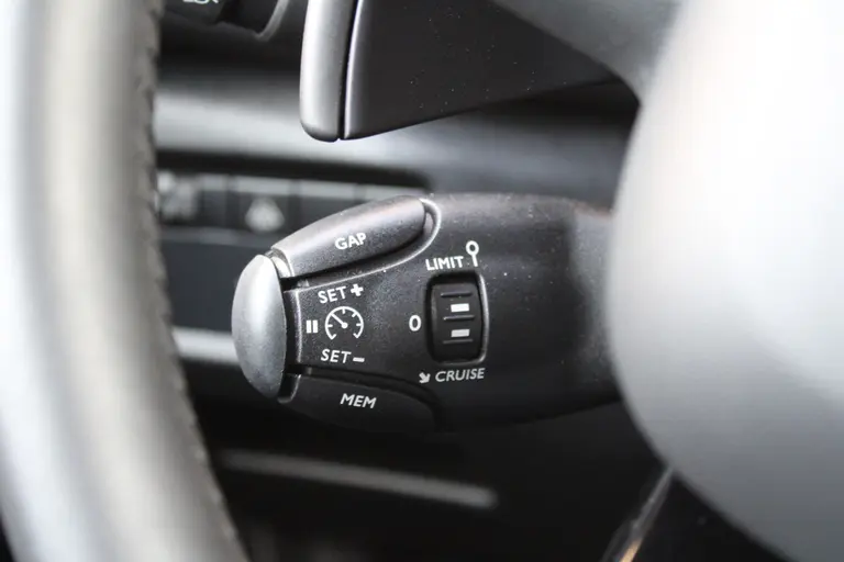 Citroën C5 Aircross 1.2 Hybrid 136PK Max Automaat, Luxe Lederen bekleding, 360 camera, navigatie, elekr. stoelen, CruiseControl, Applecarpl./Andr. Auto afbeelding 18