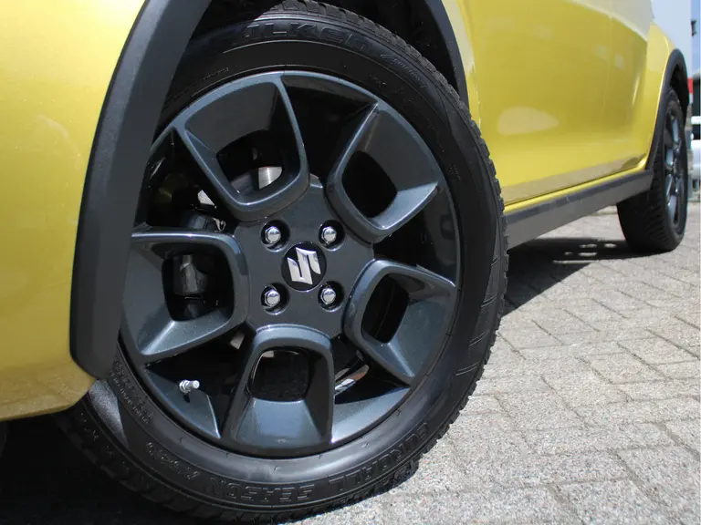 Suzuki Ignis 1.2 Smart Hybrid Select Stoelverwarming, Achteruitrijcamera, Airco, Verwarmde Buitenspiegels, Bluetooth afbeelding 3