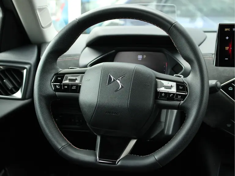 DS DS 3 1.2 PureTech Performance Line Automaat Microvezel Bekleding, Rondomzicht Camera, Cruise en Climate Control afbeelding 27