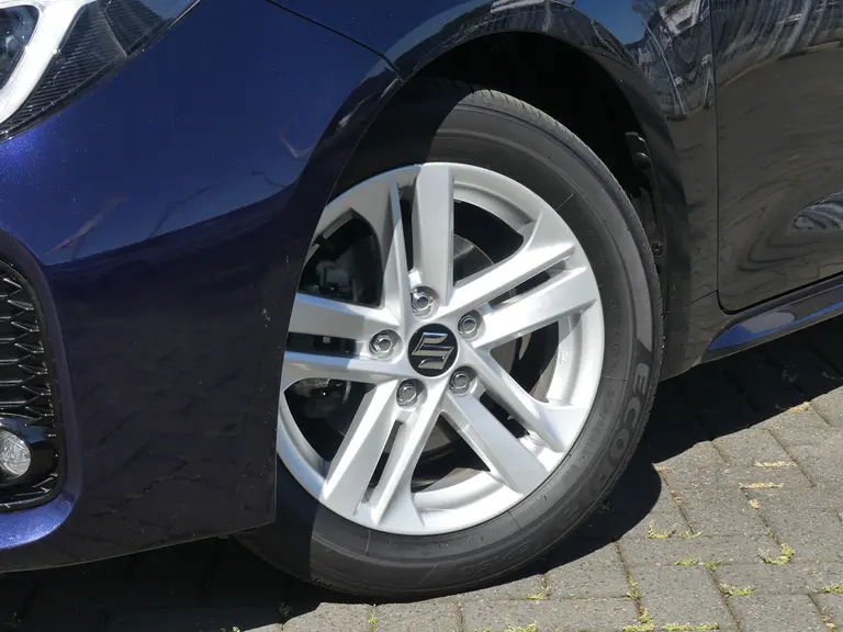 Suzuki Swace 1.8 Hybrid Style Automaat, Trekhaak,  Adaptive Cruise, Stoelverwarming afbeelding 31