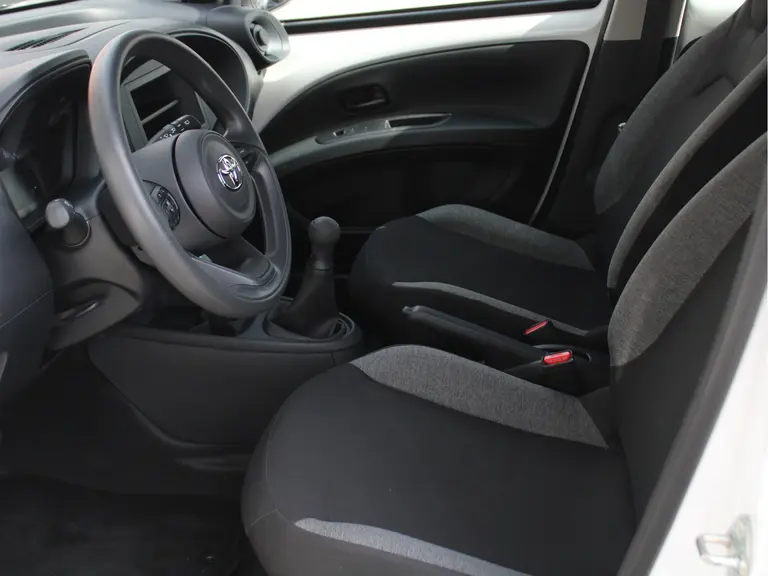 Toyota Aygo X 1.0 VVT-i MT Adaptieve Cruise Control, Airco, Hill Hold Functie, Elektrische Ramen Voor afbeelding 5